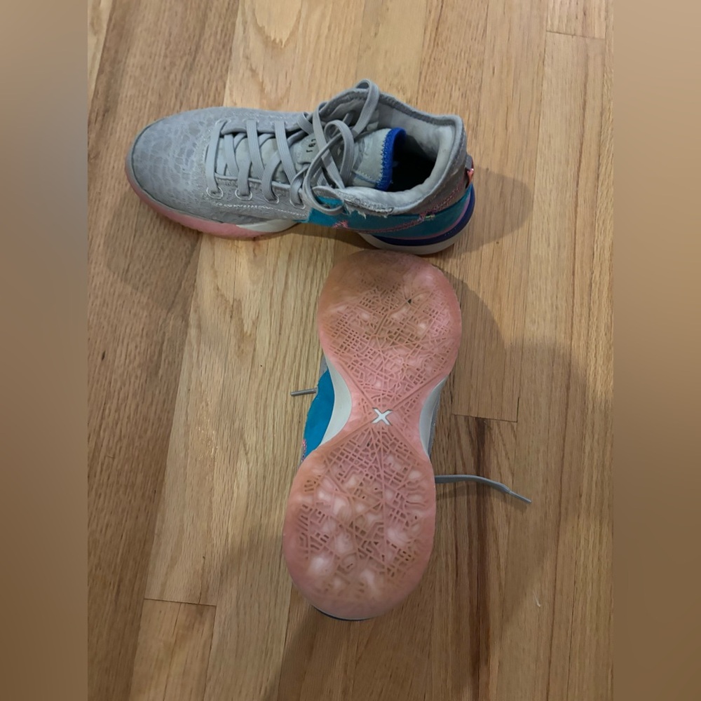 Lebron 20 Nxt Gen Size 7.5 Men - image 5